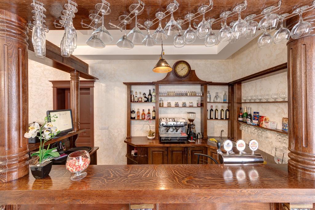 Milli & Jon Hotel Буковел Екстериор снимка