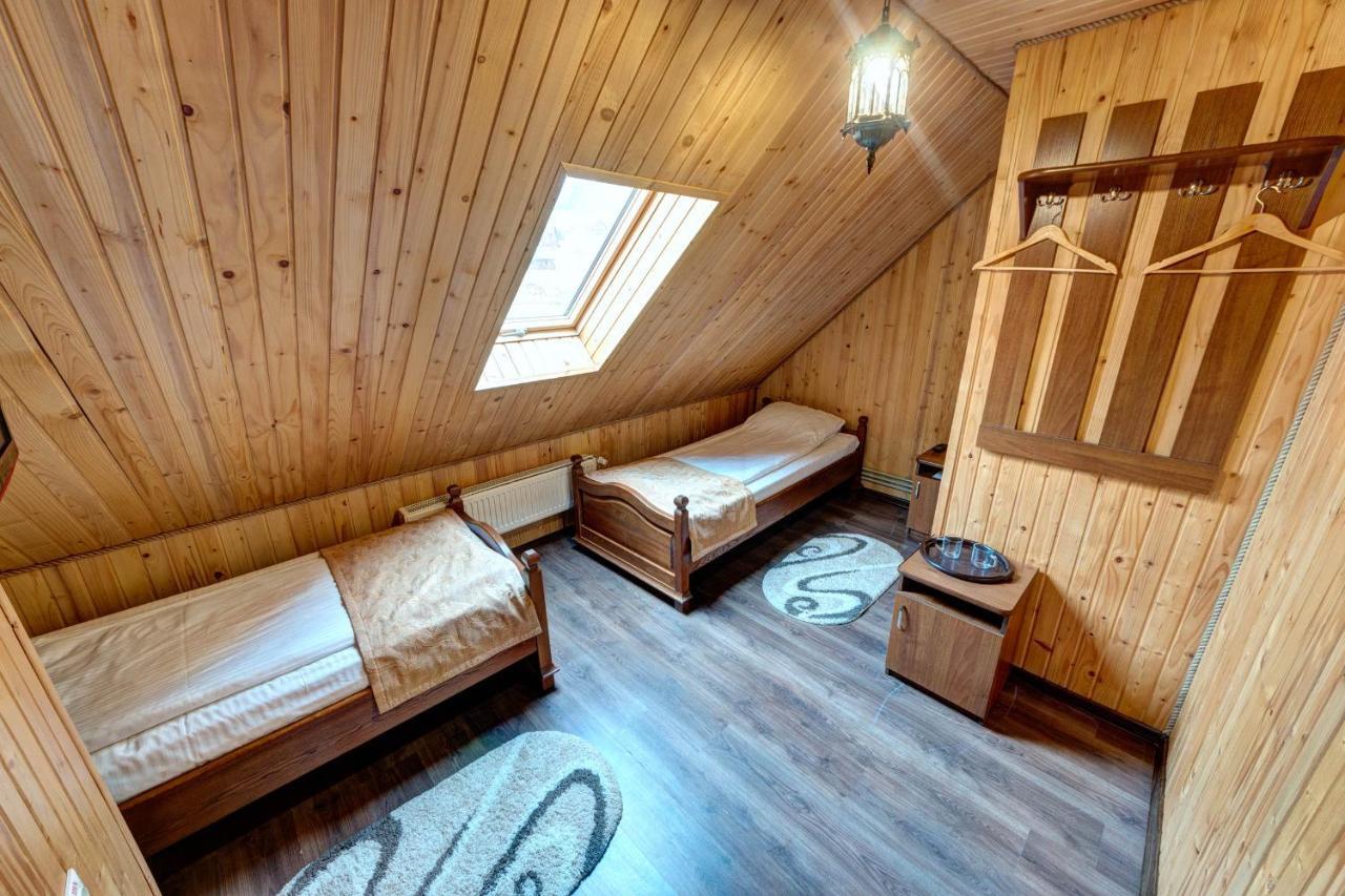 Milli & Jon Hotel Буковел Екстериор снимка