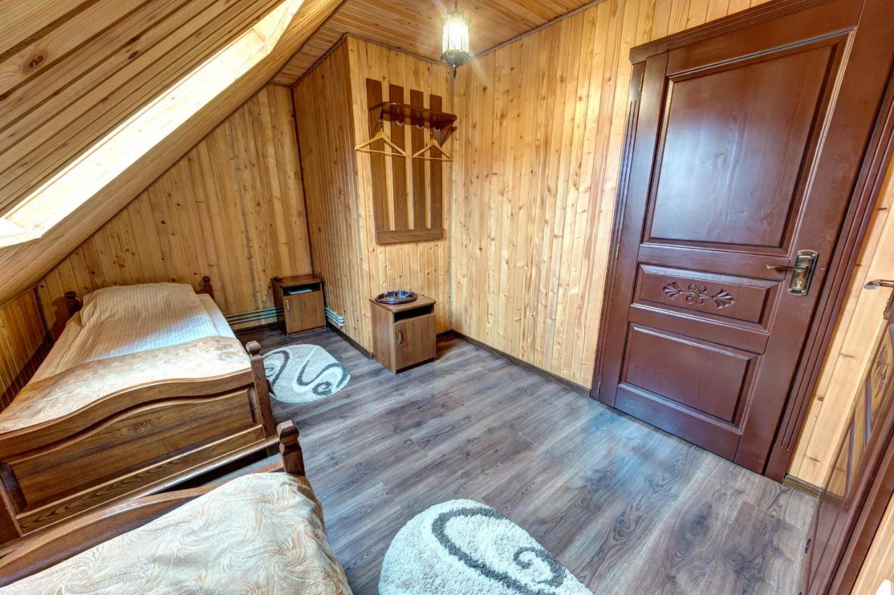 Milli & Jon Hotel Буковел Екстериор снимка
