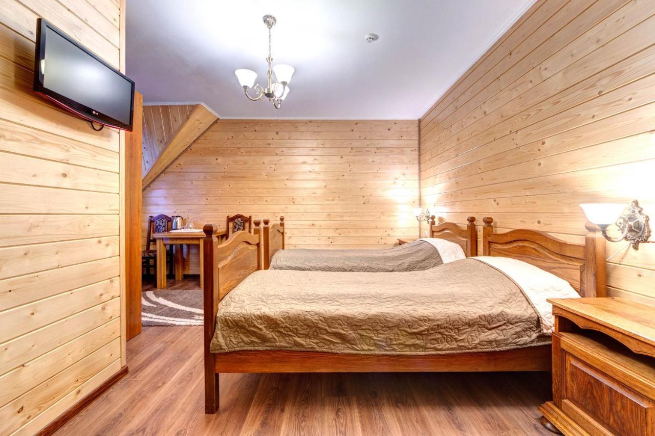 Milli & Jon Hotel Буковел Екстериор снимка